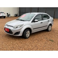 FORD FIESTA SEDAN
