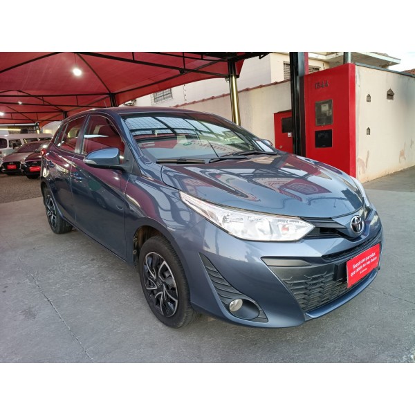 TOYOTA YARIS XL