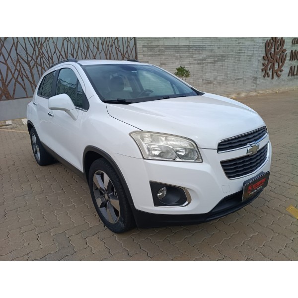 GM TRACKER LTZ AT