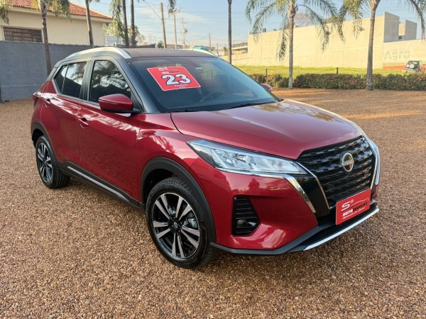 NISSAN KICKS ADVANCE